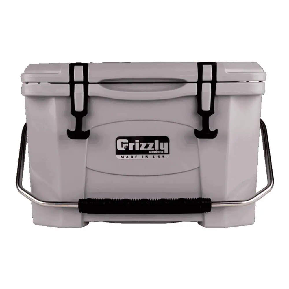 Grizzly-00775-Grizzly-Coolers-